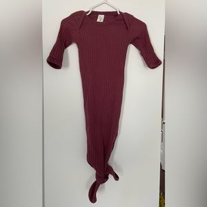 Kate Quinn knotted gown 0-3 months